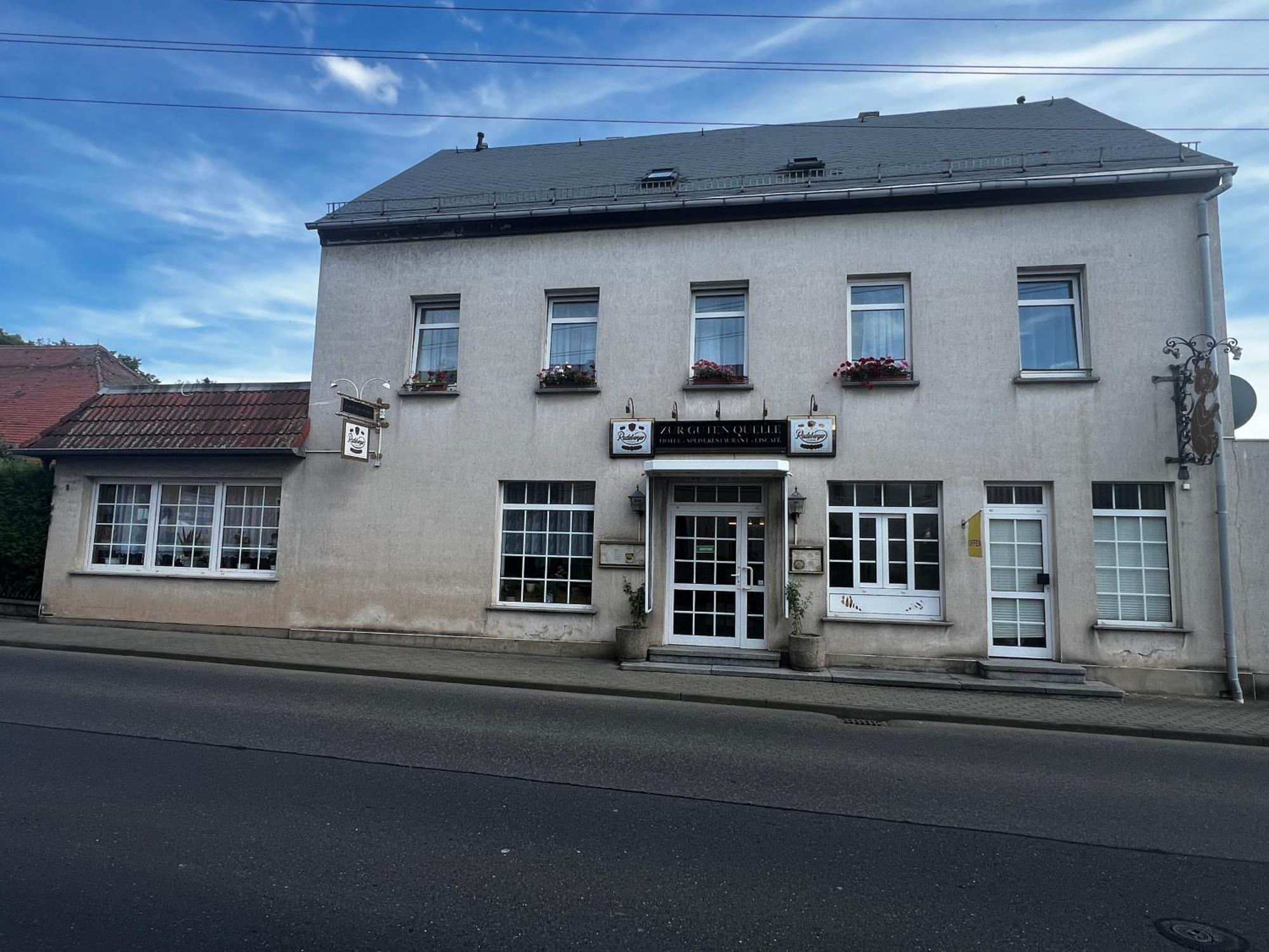 Landgasthof Zur Guten Quelle Wermsdorf Exterior foto